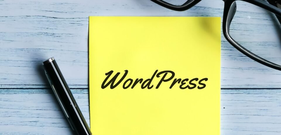 text-word-press-written-on-sticky-note-2025-01-09-01-09-48-utc